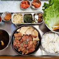เมนูของร้าน Hasul Korean Cafe and Restaurant One Bangkok