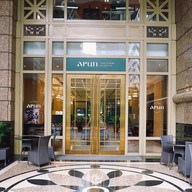 อรุณ ไทย คูซีน โรงแรมแกรนด์เซ็นเตอร์พอยต์