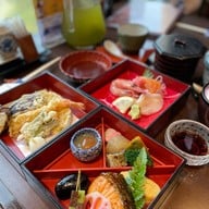 อาโออิ ดิเอ็มโพเรียม