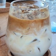 เมนูของร้าน Caddict Space