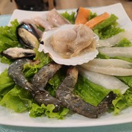 เมนูของร้าน Shwe Lar Hot Pot Myay Ni Gone Myay Ni Gone