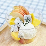 Bonnie homemade greek yogurt (Korean style)