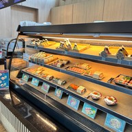 Naeki Sushi Empire Tower