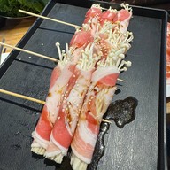 NIKURO เนื้อย่างเตาถ่านสไตล์ญี่ปุ่น สะพานควาย