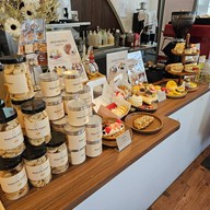 บรรยากาศ BUNNY SHAKE CAFE บางพระ สาขาบางพระ