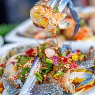 มีเรื่องเล่า-ยำแซ่บนัวร์ ของทอด กินเล่น ท่าโพธิ์