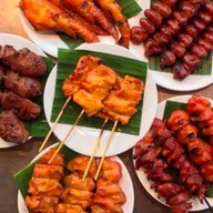 ไก่ย่าง หมูปิ้งนมสด