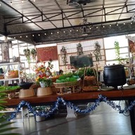 บรรยากาศ ครัววัชรี คาเฟ่ - Krua Watcharee Cafe