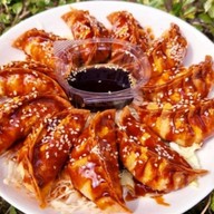 เกี๊ยวซ่า กร๊อบ กรอบ เพิ่มสิน