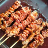 เนื้อย่างโคขุน เลียบคลองโต๊ะใหม่