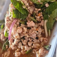 ก๋วยเตี๋ยวไก่ร้านนก By โก้-ธีรศักดิ์