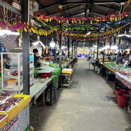 ตลาดบ้านห้วยเดื่อ