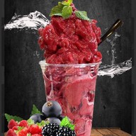 ไอติมกะทิสด เกล็ดหิมะ ร้านKingkong Cuts