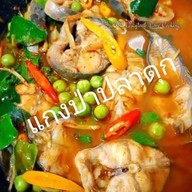 หมูกรอบแซ่บ ครูซ่าส์ บิ๊กซี