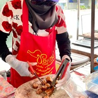 พี่จุ๋ม ไส้กรอกอีสาน