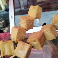 น้ำอ้อย นิสา 100% &ของทอด ถนนเลียบคลองโต๊ะใหม่