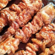 เนื้อย่างโคขุน เลียบคลองโต๊ะใหม่