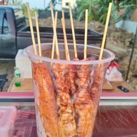 น้ำอ้อย นิสา 100% &ของทอด ถนนเลียบคลองโต๊ะใหม่