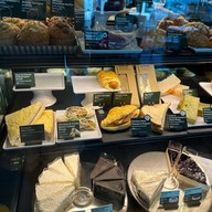Starbucks บีวายดี ประชาอุทิศ 69/1