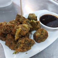 เมนูของร้าน ระตะมา ก๋วยเตี๋ยวเป็ดพะโล้ ซุปเปอร์ขาไก่สูตรต้นตำรับ หัวหิน