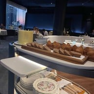เมนูของร้าน Blue by Alain Ducasse