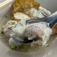 เมนูของร้าน แซว สายไหม