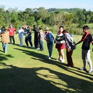 ดิวอี้ ฮิลล์ แคมป์ปิ้ง แอนด์ คาเฟ่ (DEWY HILL CAMPING AND CAFE)