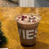 ENVIES cafe ถนนเจริญกรุง