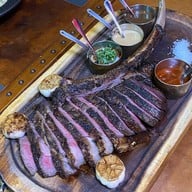 Cocotte Farm Roast & Winery พร้อมพงษ์