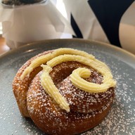 Sunny Chan Croissant