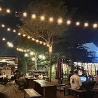 เฌอ บาร์ คาเฟ่ เฌอ บาร์ คาเฟ่