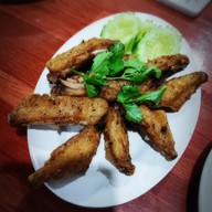 เมนูของร้าน ลาบหลบมุม
