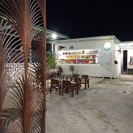 บรรยากาศ ราตรี -