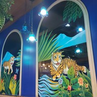 เสือใต้ เซ็นทรัลเวิลด์