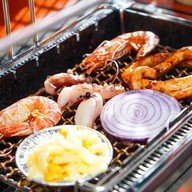 Discovery Fusion BBQ Buffet