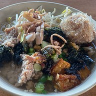 ก๋วยเตี๋ยวหมูบ้านบึงสาขาท่าวังตาล สาขาท่าวังตาล