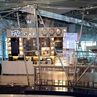 หน้าร้าน Ease Cafe