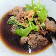เมนูของร้าน ระตะมา ก๋วยเตี๋ยวเป็ดพะโล้ ซุปเปอร์ขาไก่สูตรต้นตำรับ หัวหิน