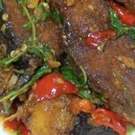 ครัวมังกรผัดกะเพรา อาหารตามสั่ง (Dragon Kitchen)