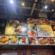 เมนู ยักษ์ใหญ่ไข่ข้น กรูเมท์ มาร์เก็ต สถานนีรถไฟใต้ดิน ลาดพร้าว