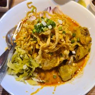 เมนูของร้าน ยักษ์ใหญ่ไข่ข้น กรูเมท์ มาร์เก็ต สถานนีรถไฟใต้ดิน ลาดพร้าว