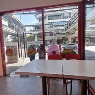 บรรยากาศ ไก่เจิ้งซิน