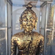 วัดใหญ่จอมปราสาท