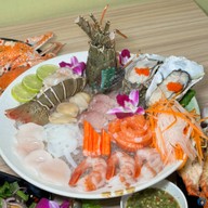 ร้านคุณนายทะเลดอง(บรรทัดทอง-ราคาหน้าร้าน) สามย่าน