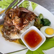 ราชาหมูกรอบ