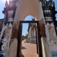 วัดใหญ่จอมปราสาท