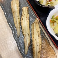 SUSHI DEN Central Westgate