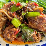 ครัว ณ ริมนา