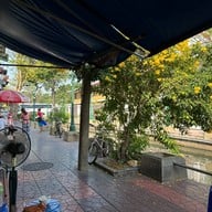 บรรยากาศ ซุงโภชนา