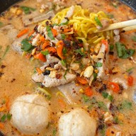 เมนูของร้าน สมใจ ก๋วยเตี๋ยวต้มยำ หนองฮ่อ